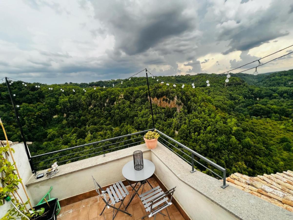 La Casa Sui Tetti -Calcata Apartment Exterior foto