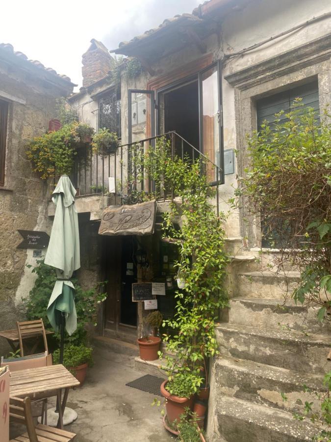 La Casa Sui Tetti -Calcata Apartment Exterior foto
